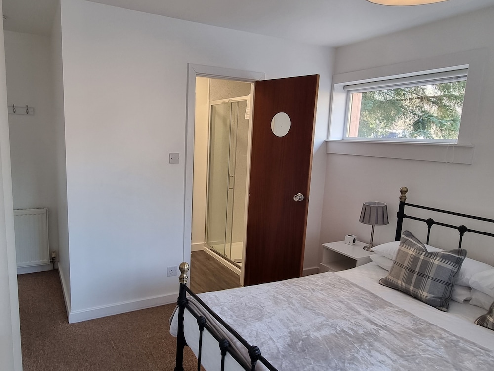 Carn Mhor Bed and Breakfast 8/50