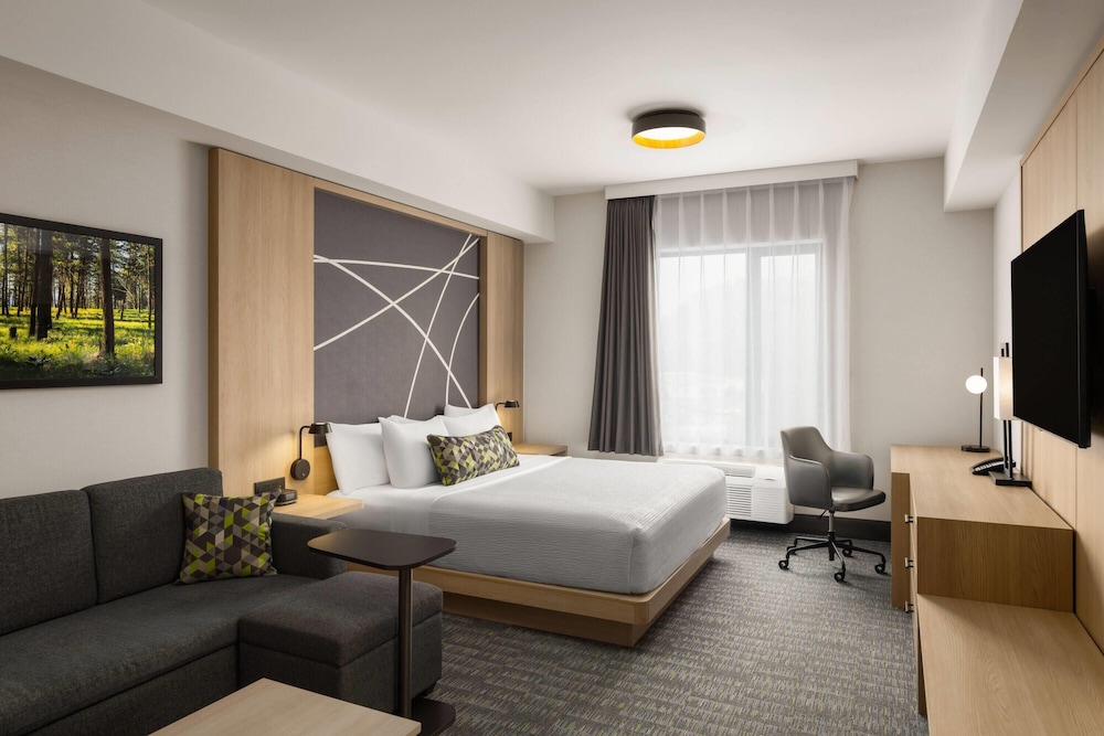 Room, King Bed, Sofa