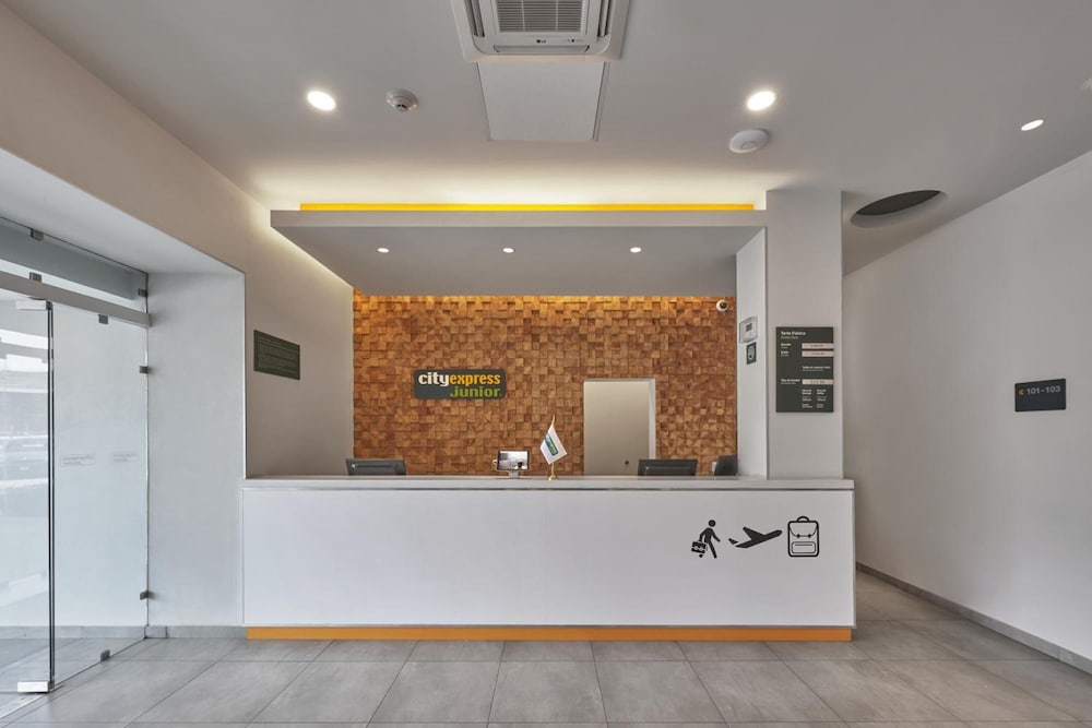 City Express Junior by Marriott Toluca Zona Industrial 6/39