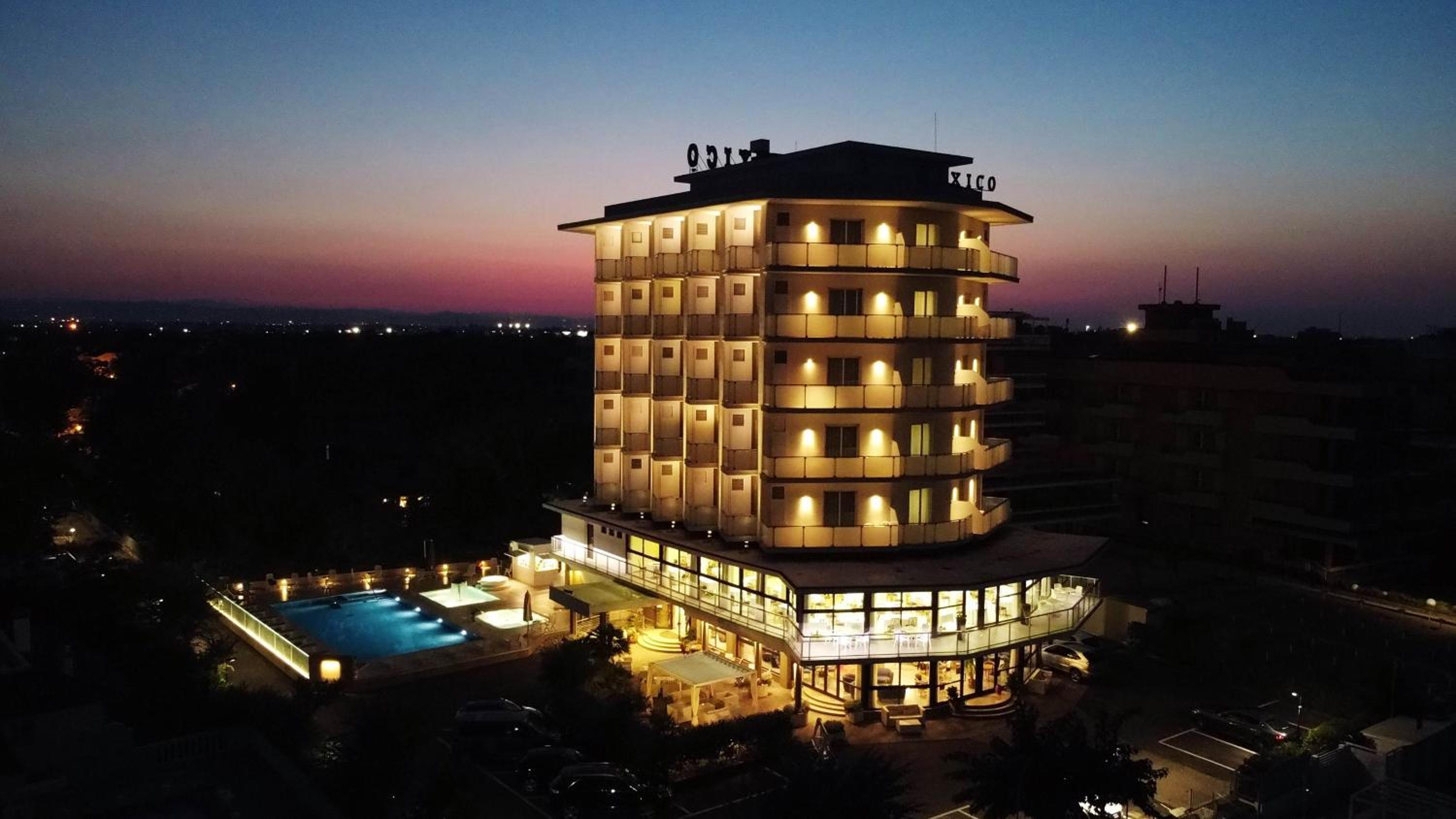 Hotel Mexico 3/50