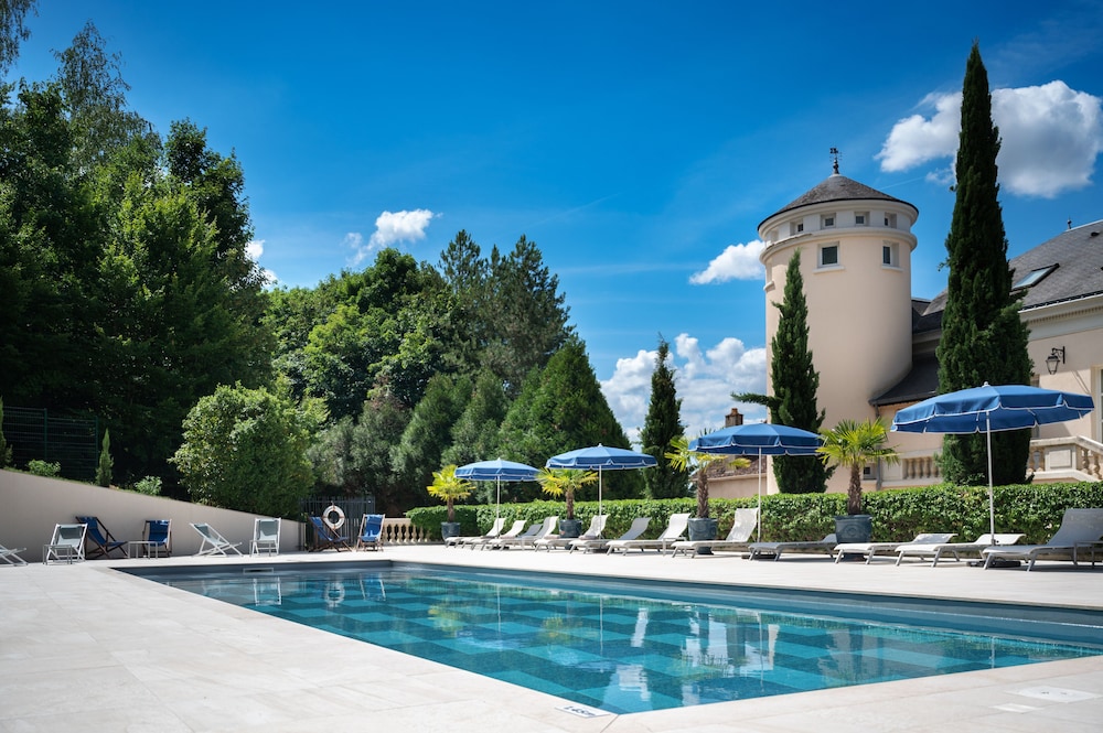 Domaine Et Golf De Vaugouard 46/50