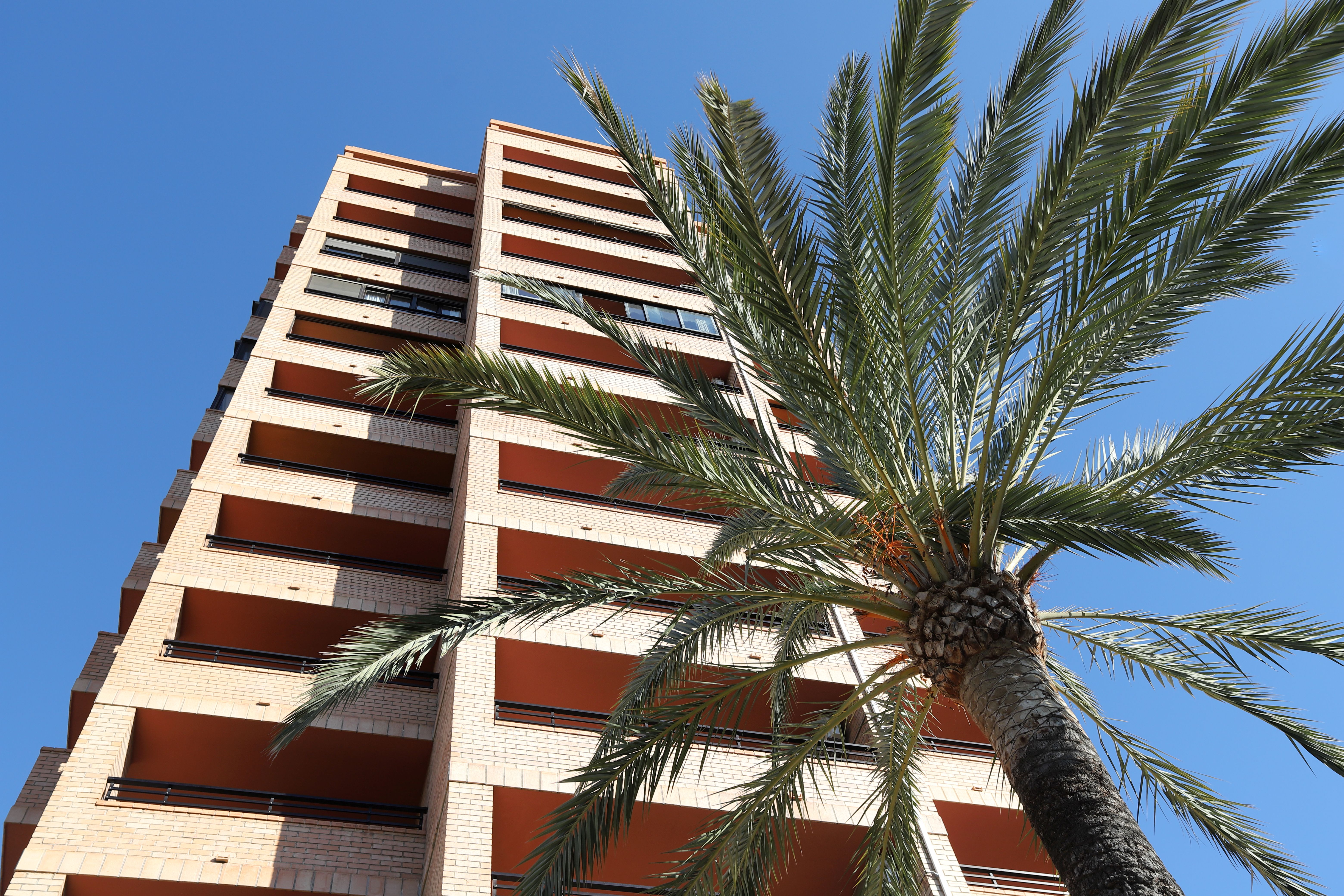 La Caseta Apartments 2/49