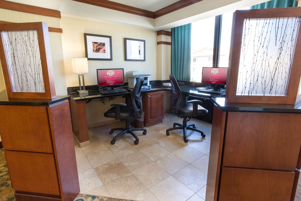 Drury Inn and Suites Birmingham Lakeshore Drive 39/50
