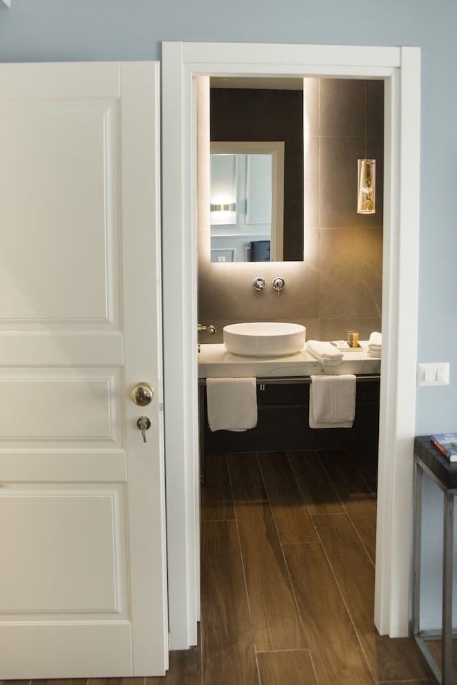 Unicum Roma Suites 45/50