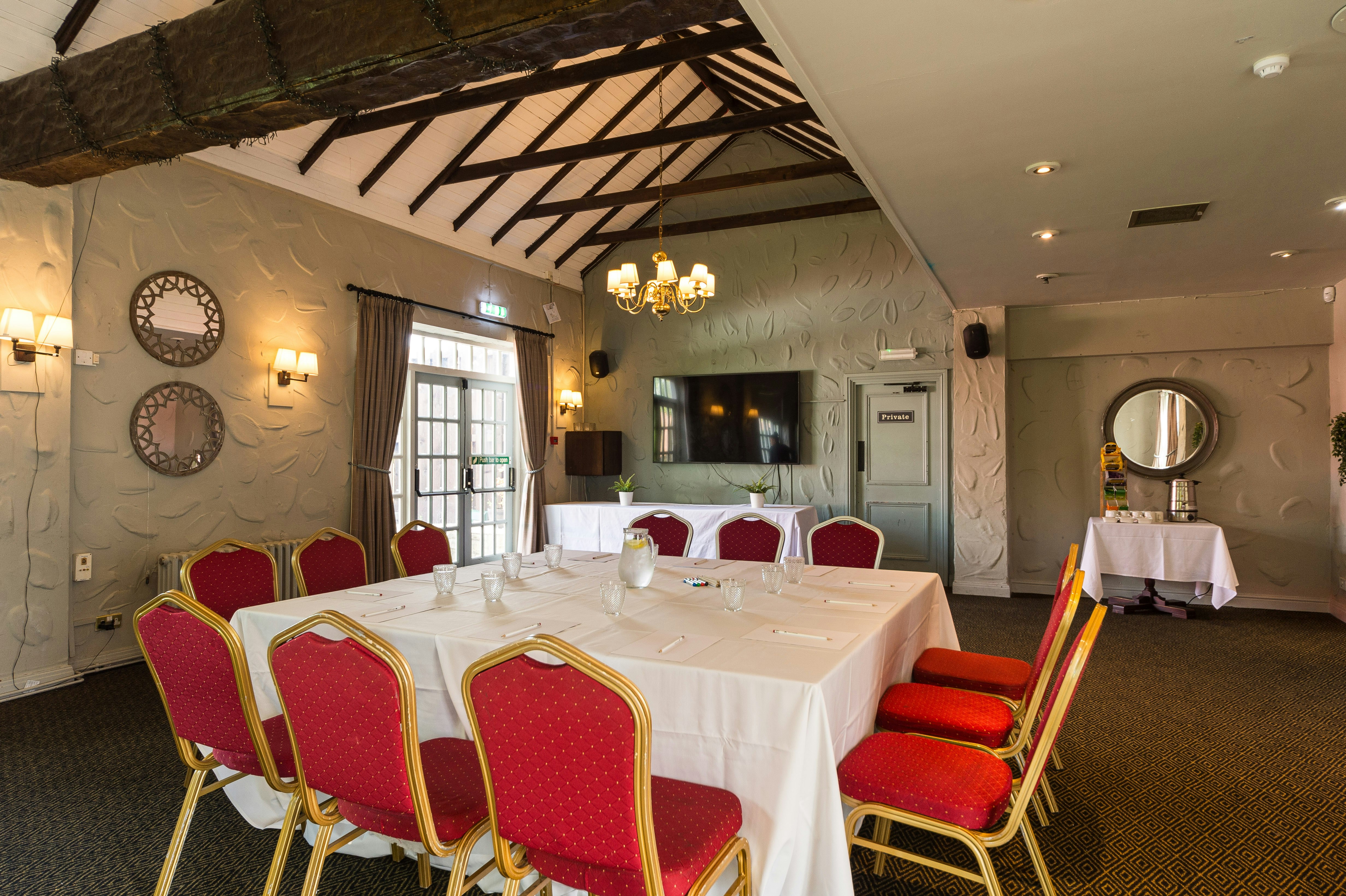 Ravensworth Arms Hotel 30/39
