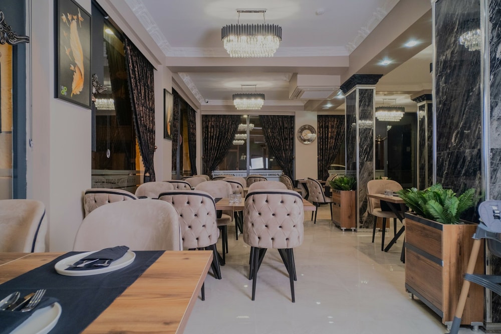 Grand Clover Hotel 17/20