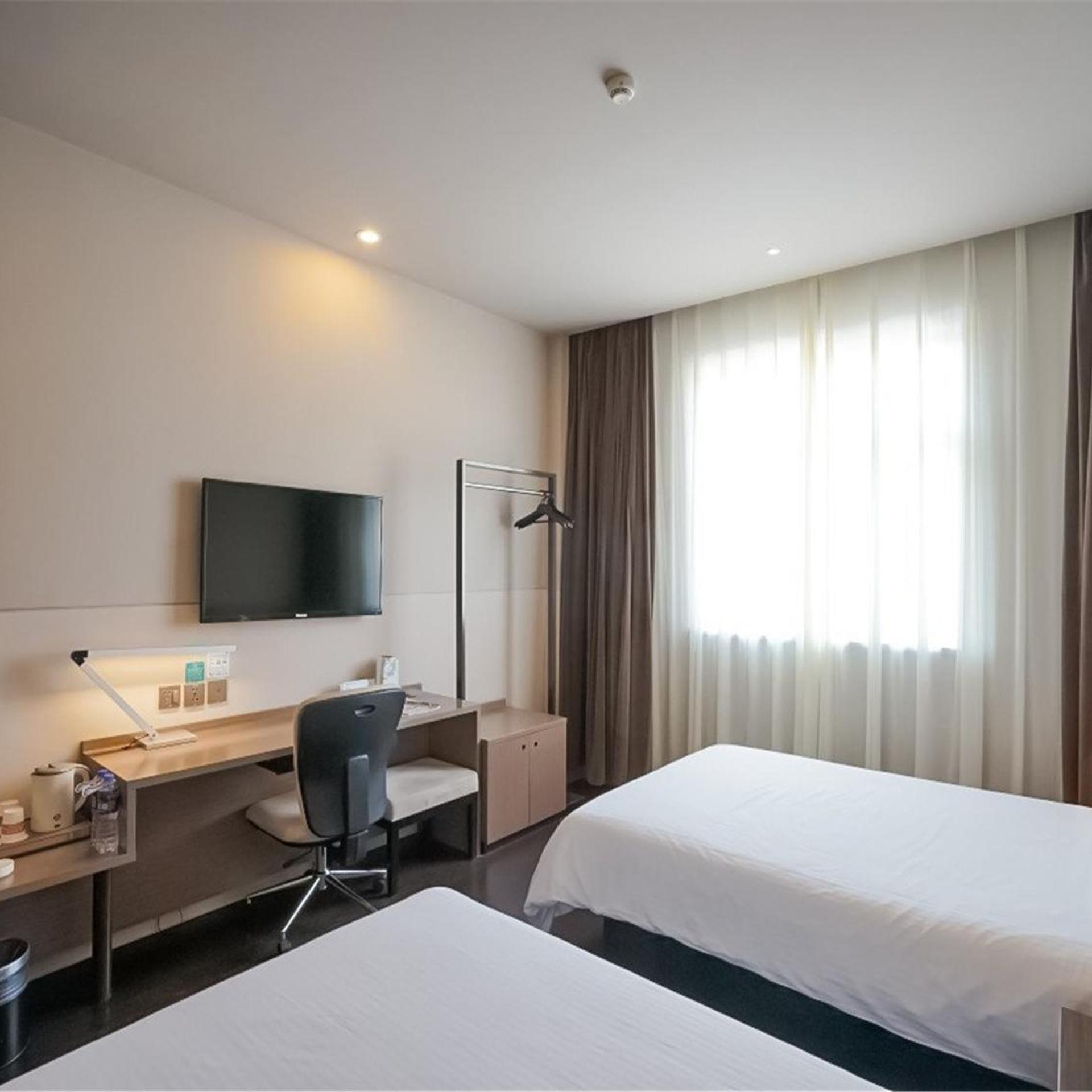 Jinjiang Inn Select (Xiamen Jimei University Guomao) 9/30