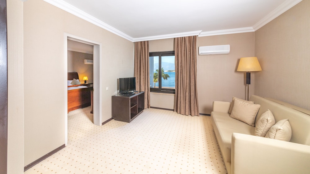Faros Premium Beach - Adults Only (16+) 19/36