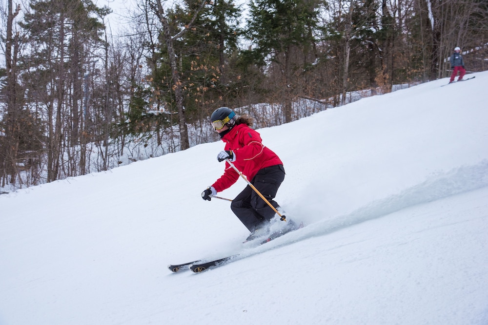 Calabogie Peaks Hotel, Ascend Hotel Member 23/50