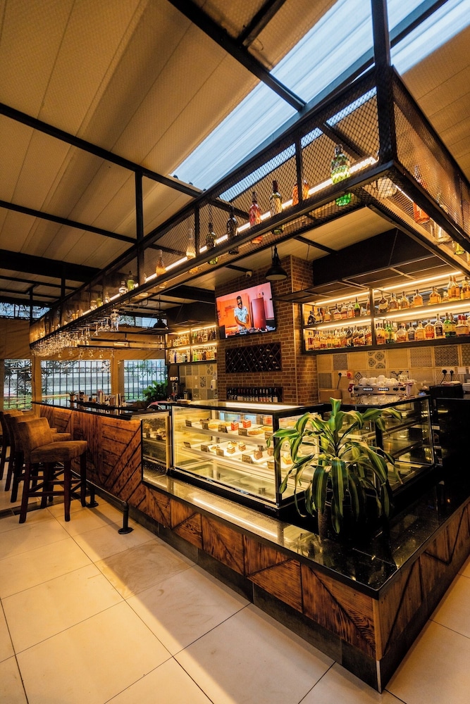 PrideInn Westlands Luxury Boutique Hotel 43/63