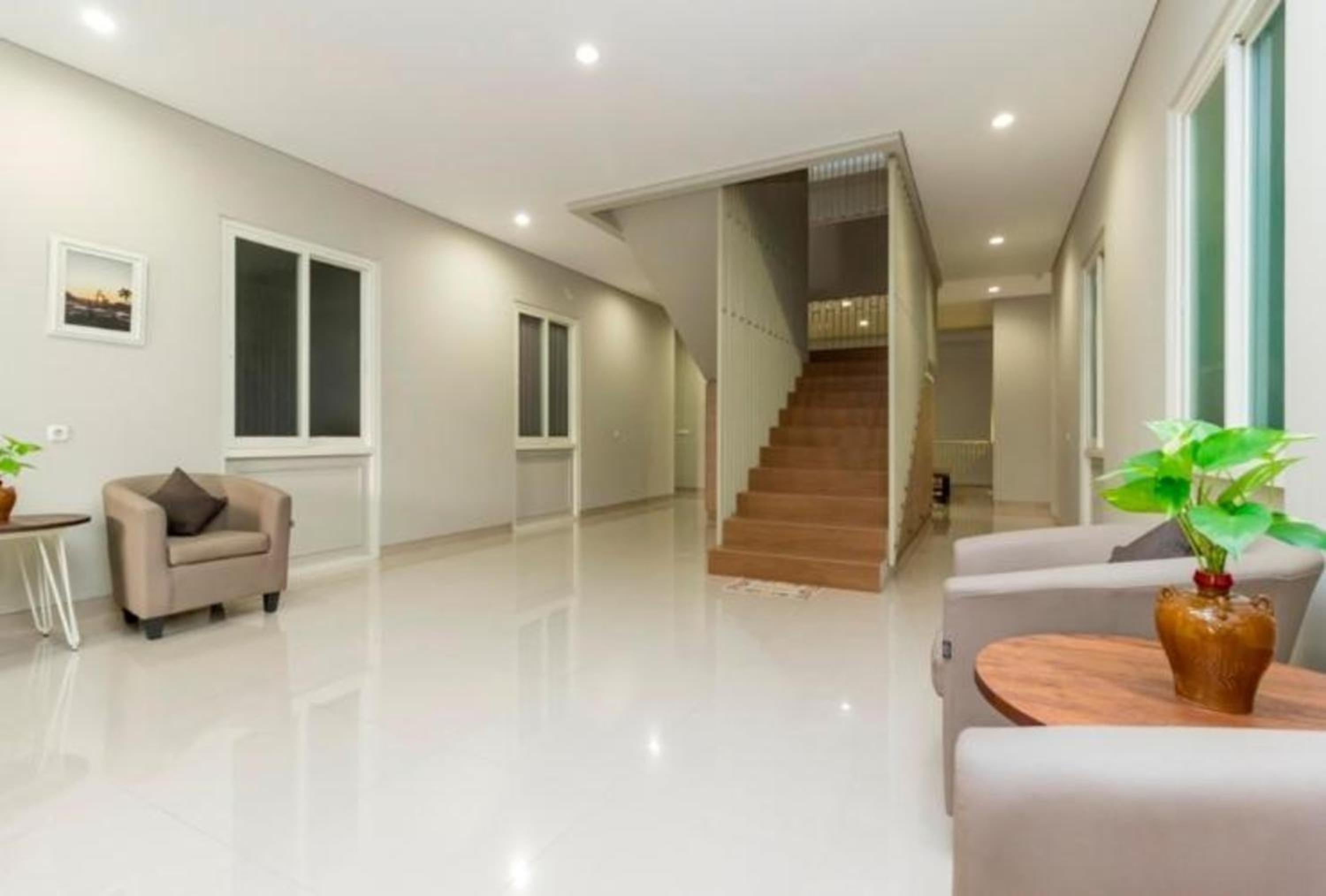 Airy Patal Senayan 2 Jakarta 19/27