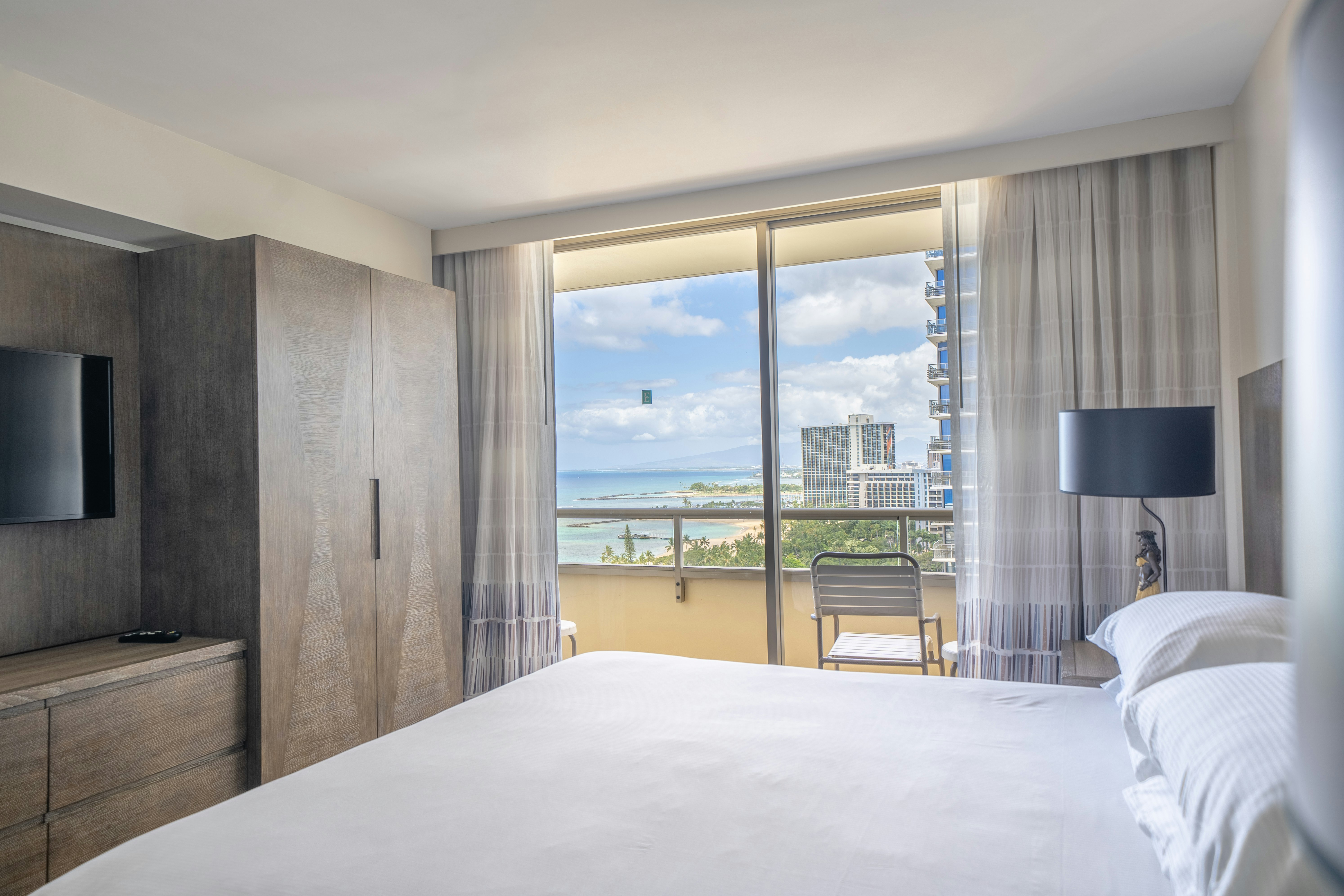 PREMIUM, SUITE, 2 QUEEN BEDS, OCEAN VIEW, CORNER