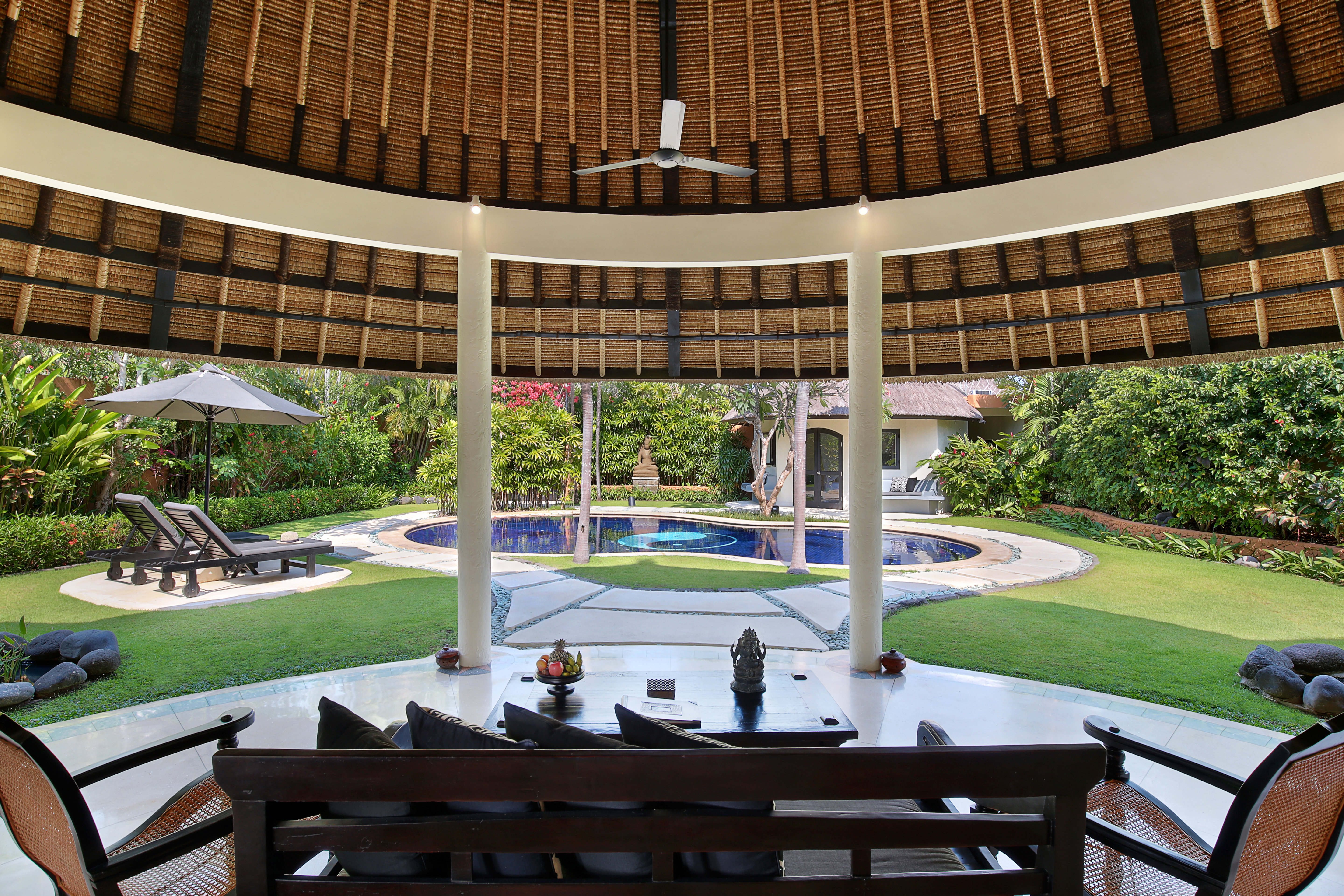 Impiana Private Villas Seminyak Hotel 26/44