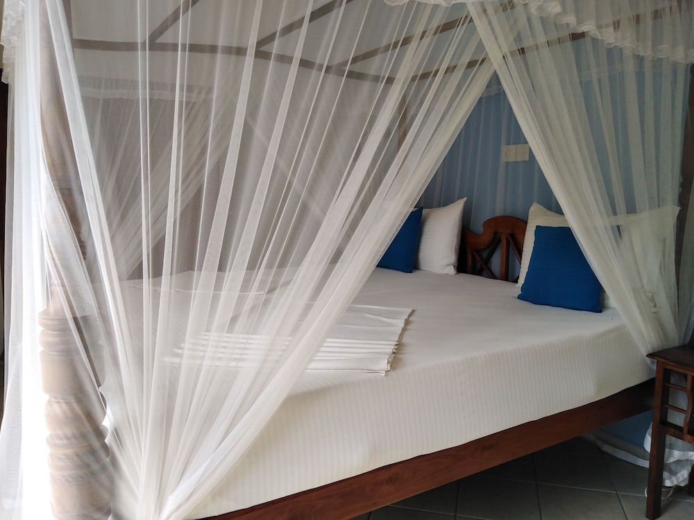 Unawatuna Nor Lanka Hotel 2/48