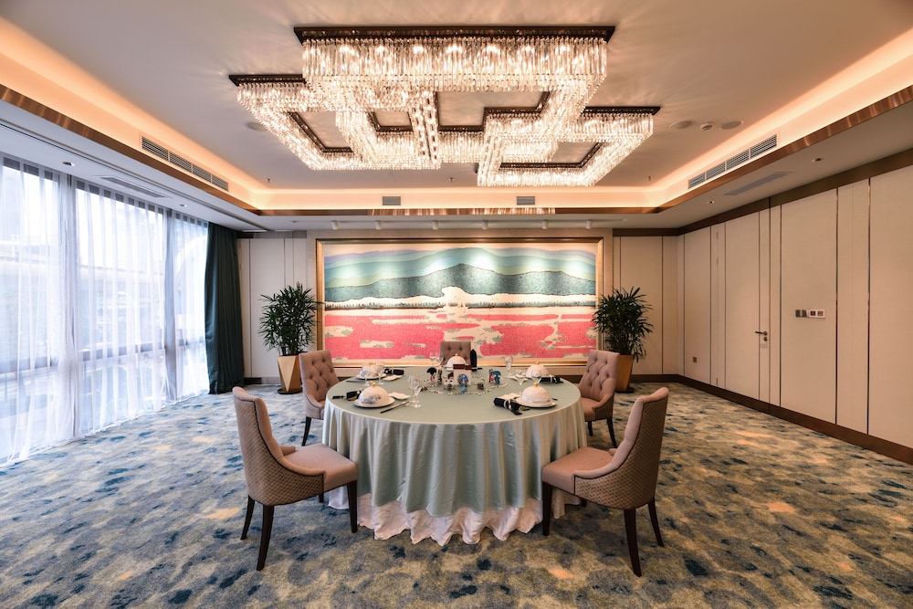 Hotel Equatorial Shanghai 25/34
