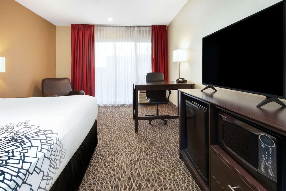 La Quinta Inn By Wyndham Clearwater Central 18/52