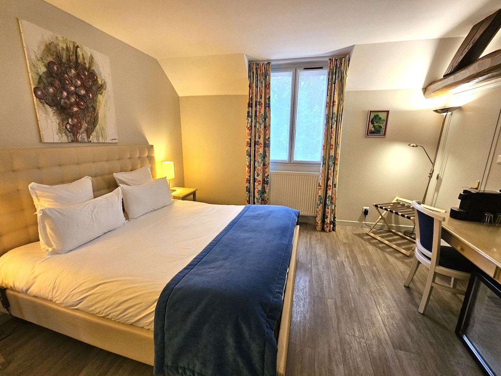 Auberge du Lac, Troyes 10/56