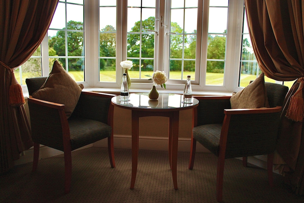 Grovefield House Hotel 41/57