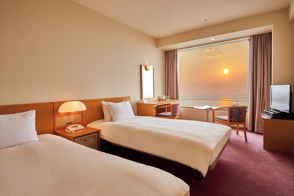 ROOM, TWIN BEDS, SMOKING