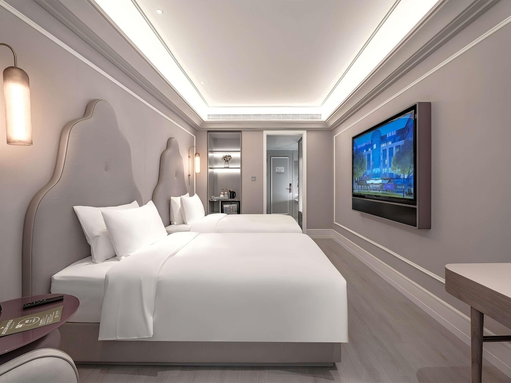 SUPERIOR, TWIN BEDS