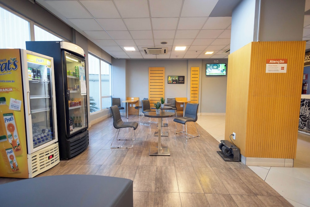 Ibis Contagem Ceasa 25/50