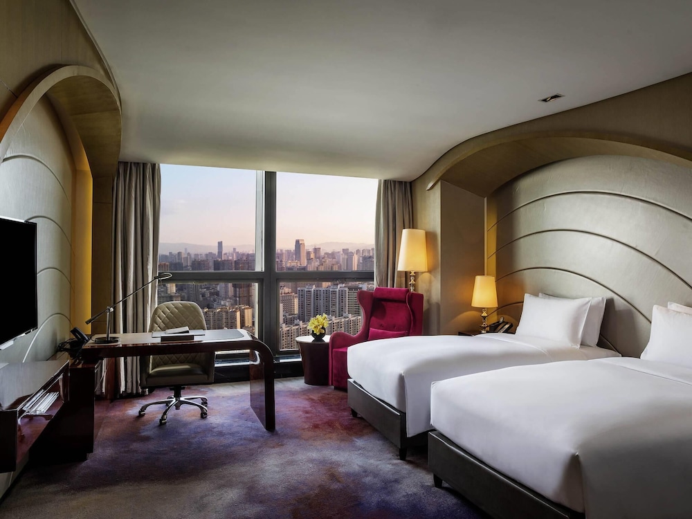 LUXURY, TWIN BEDS, LAKE VIEW