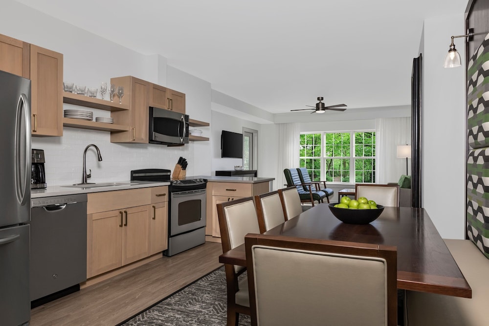 Marriotts Fairway Villas 34/39