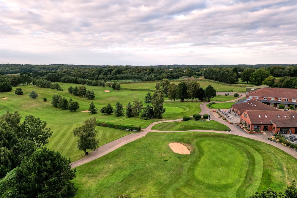 Wensum Valley Hotel Golf & Country Club 54/60