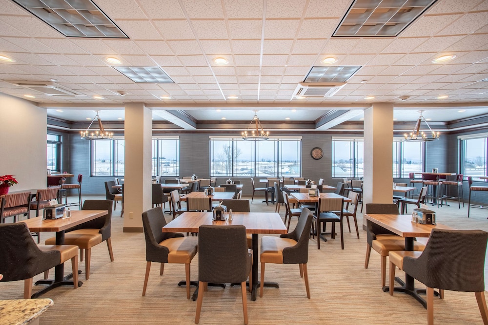 Best Western Plus Flathead Lake Inn And Suites 55/74