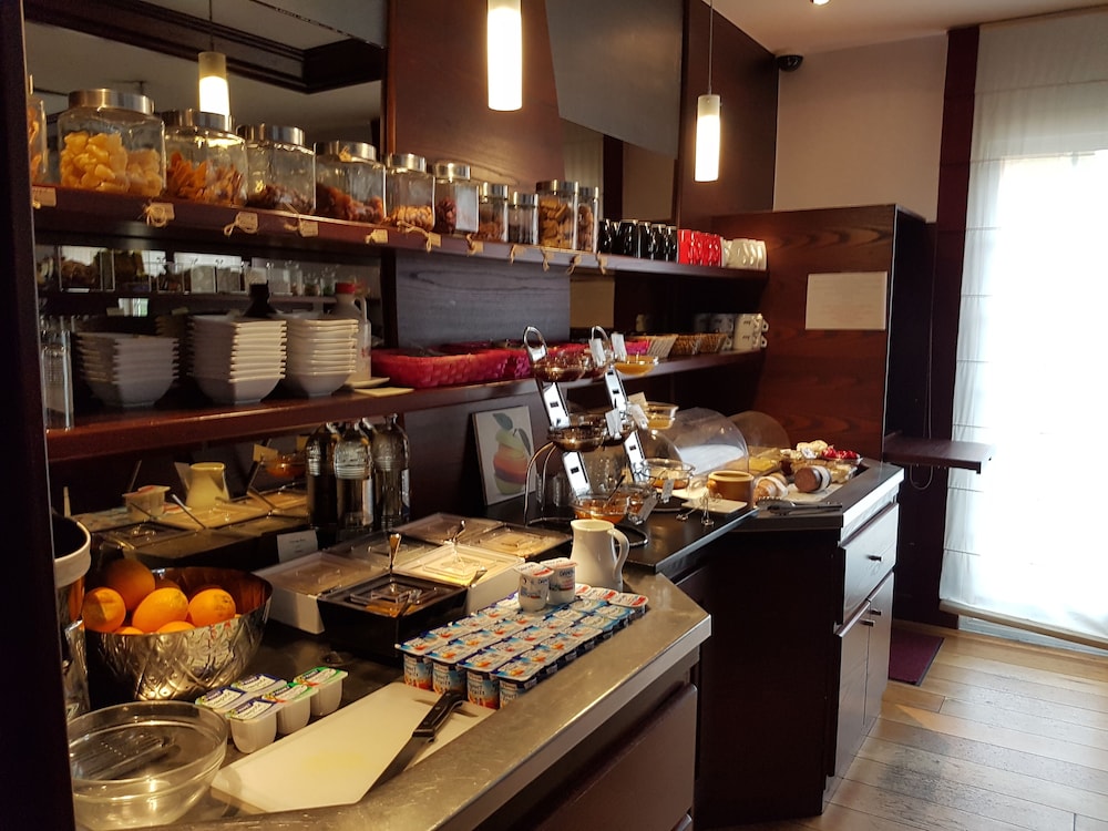Cottage Logis Hotel-Restaurant 41/57