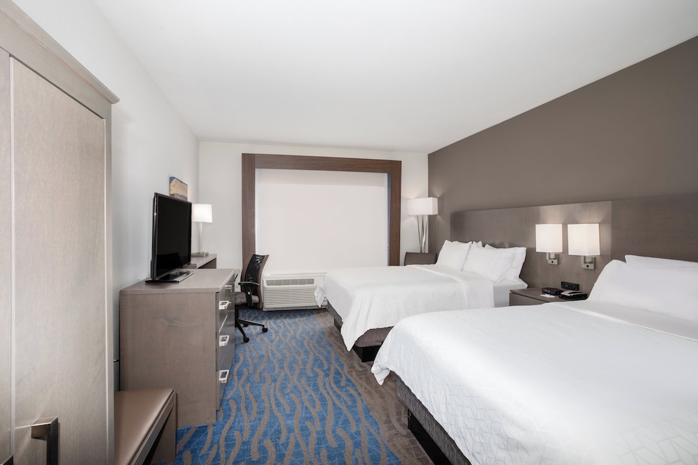 Standard, 2 Double Beds, Accessible