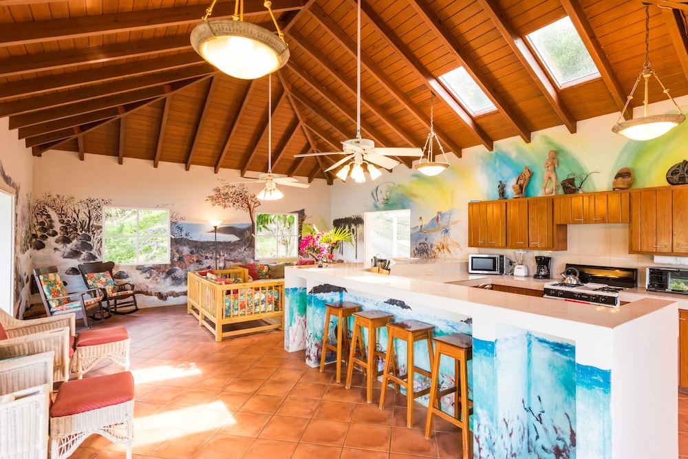 White Bay Villas 34/50