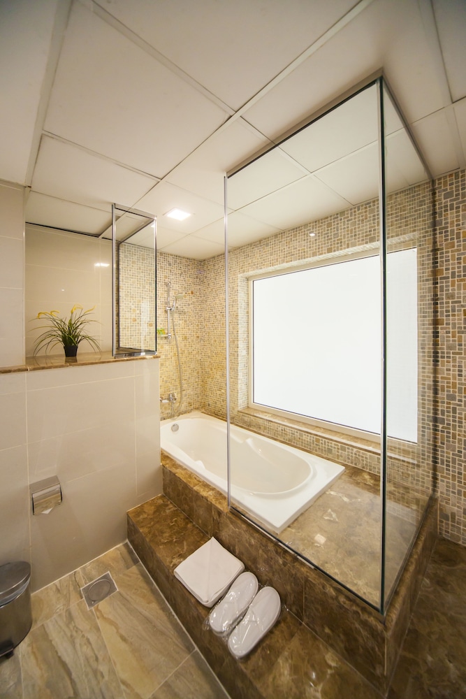 Pearl Hotel and Spa (ex Pearl Beach Hotel) 7/35