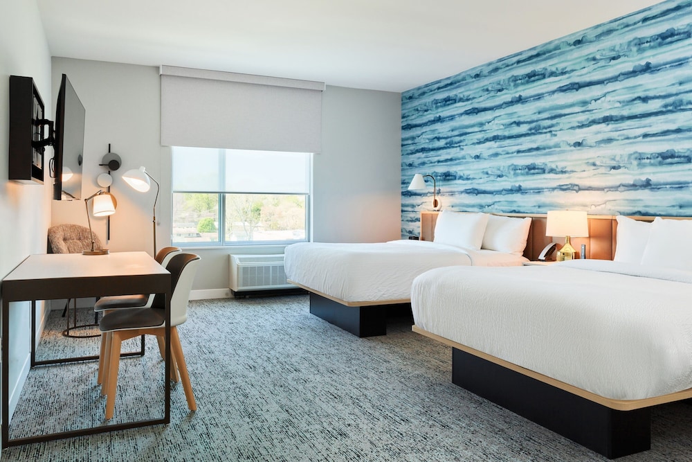 TownePlace Suites by Marriott Hixson 7/40