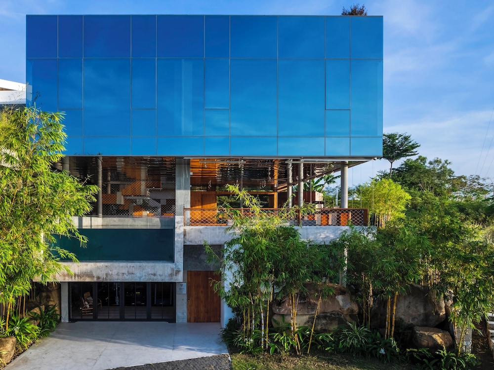 Venity Villa 6/50