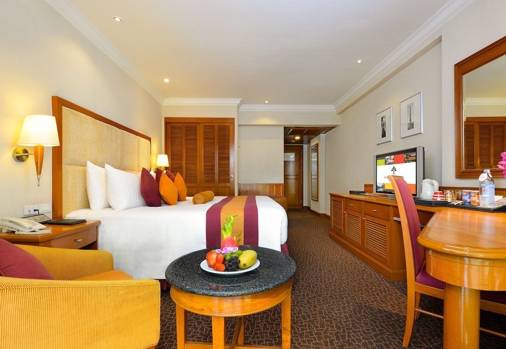 NH Bangkok Sukhumvit Boulevard 56/68