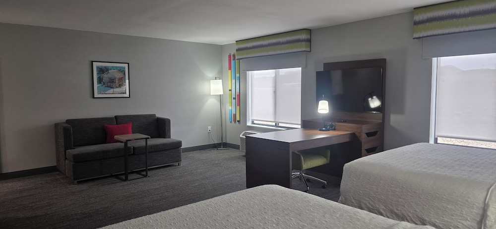 Hampton Inn Suites Craig 43/61