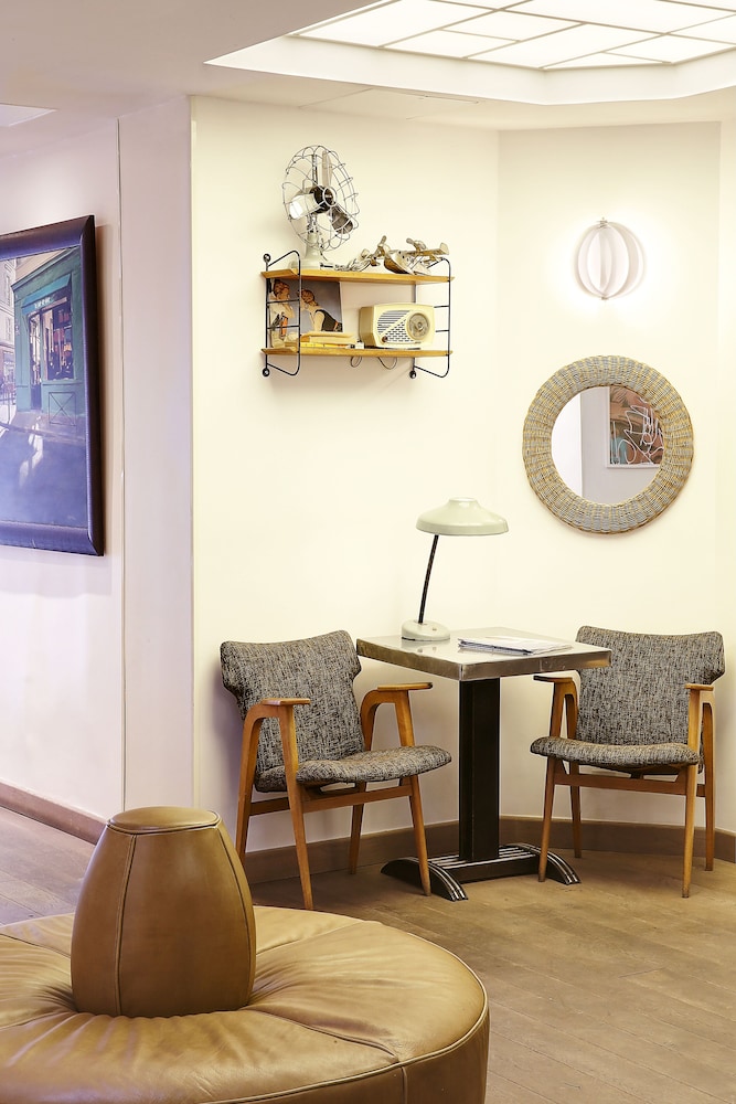 Hotel Aulivia Opera 32/47