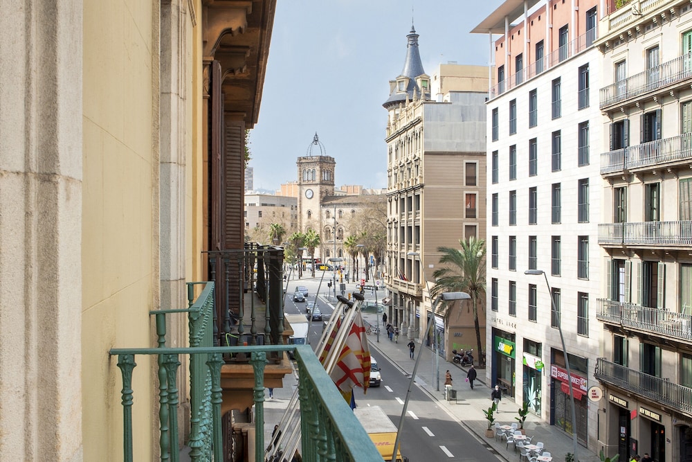 Lleo Hotel 31/40