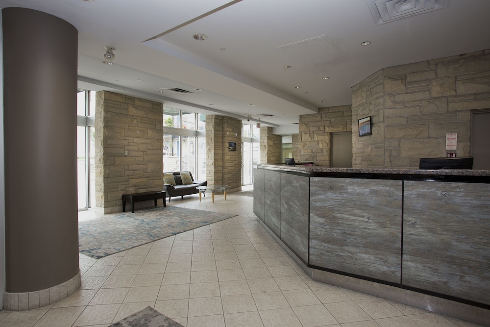 The Falls Hotel and Inn 5/40