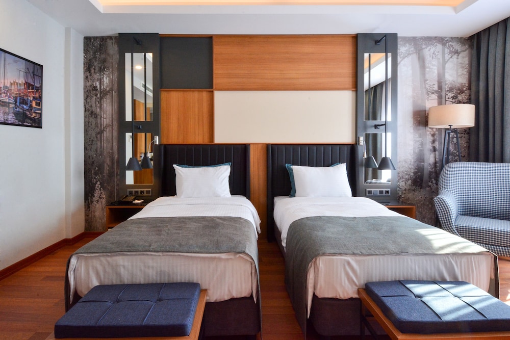 Expoist Hotel 15/67
