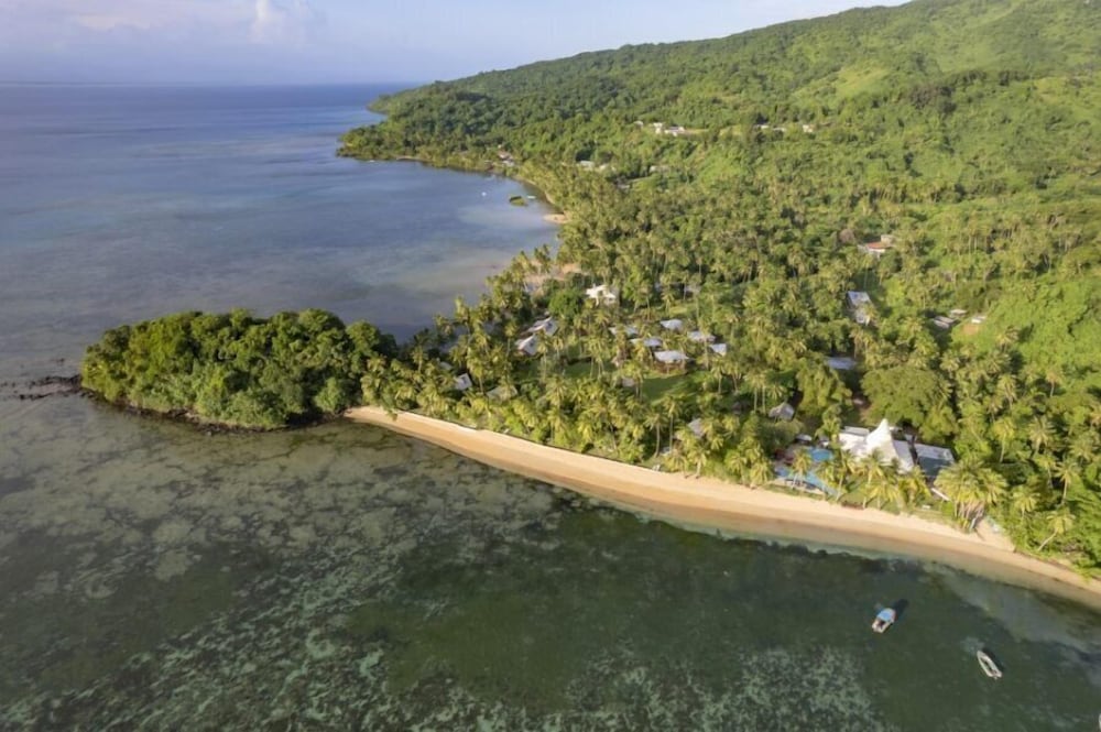 Beqa Lagoon Resort 66/70