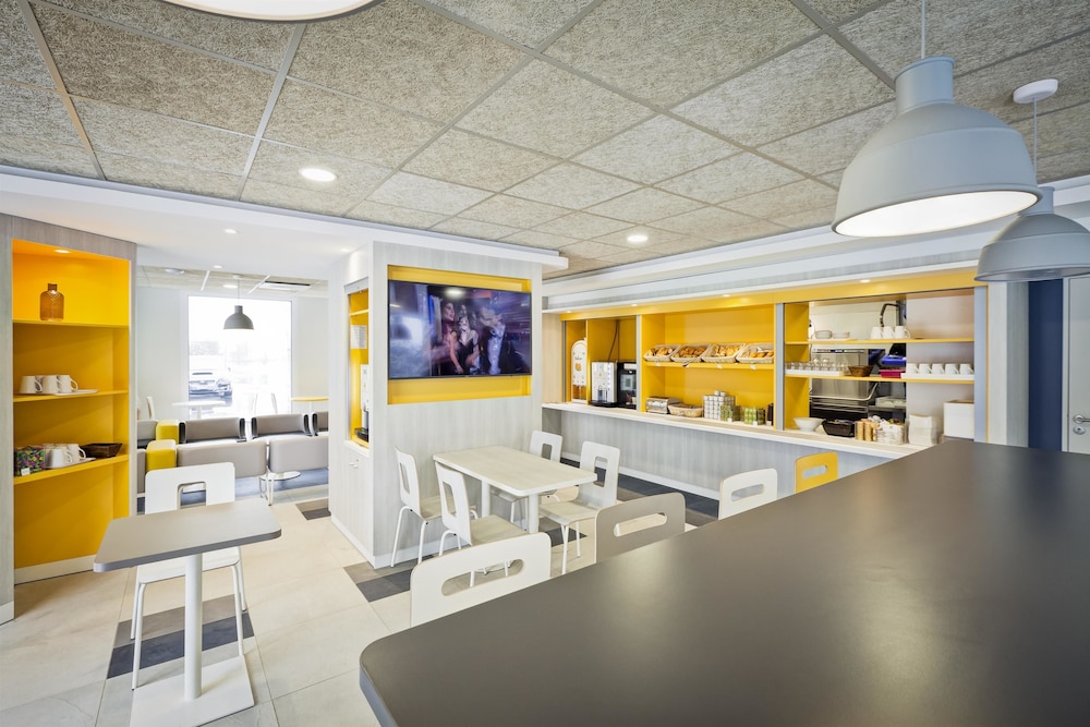 Premiere Classe Geneve - Aeroport - Prevessin 24/26