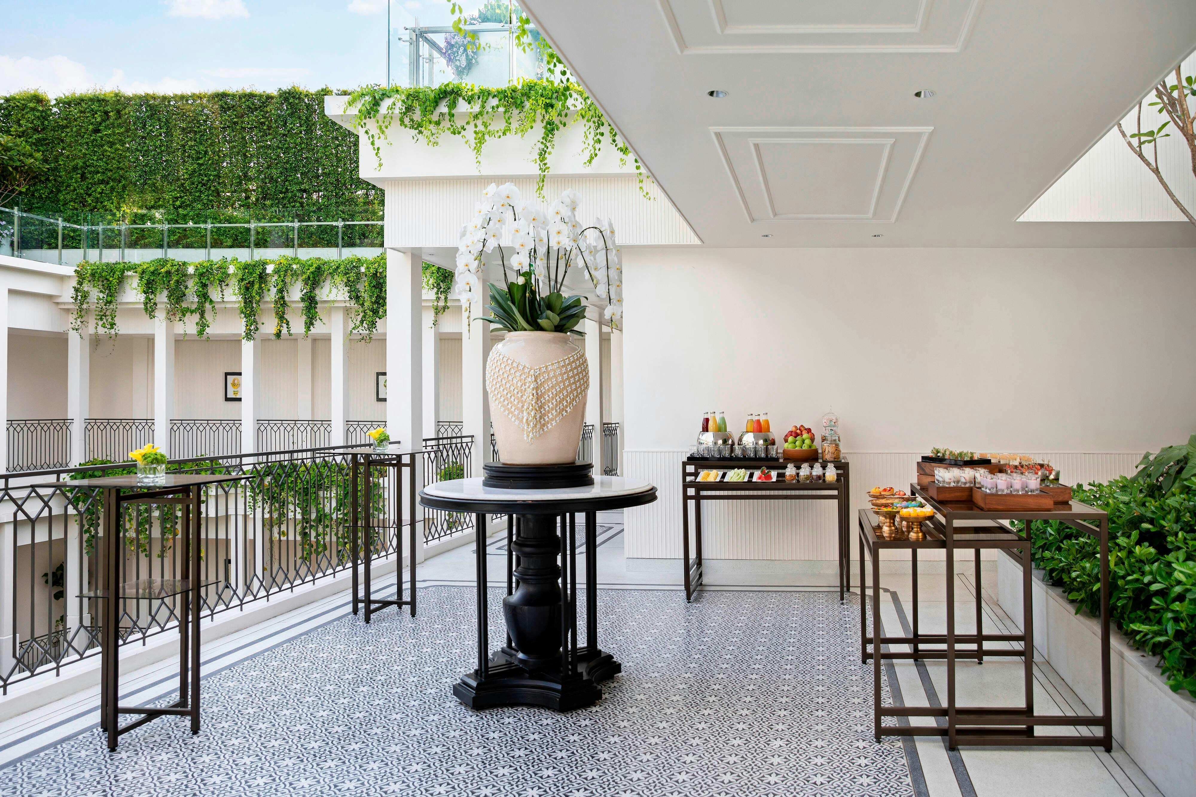 Marriott Bangkok Hotel the Surawongse 34/74