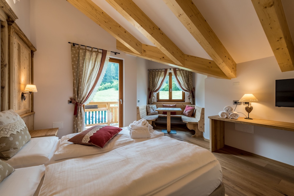 TEVINI DOLOMITES CHARMING HOTEL 20/56