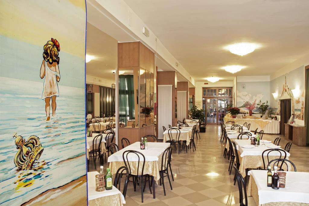 Hotel Lungomare Cervia 31/36