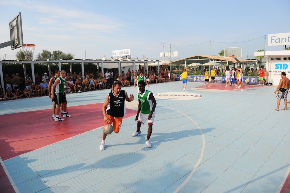SPORTUR CLUB HOTEL 66/72