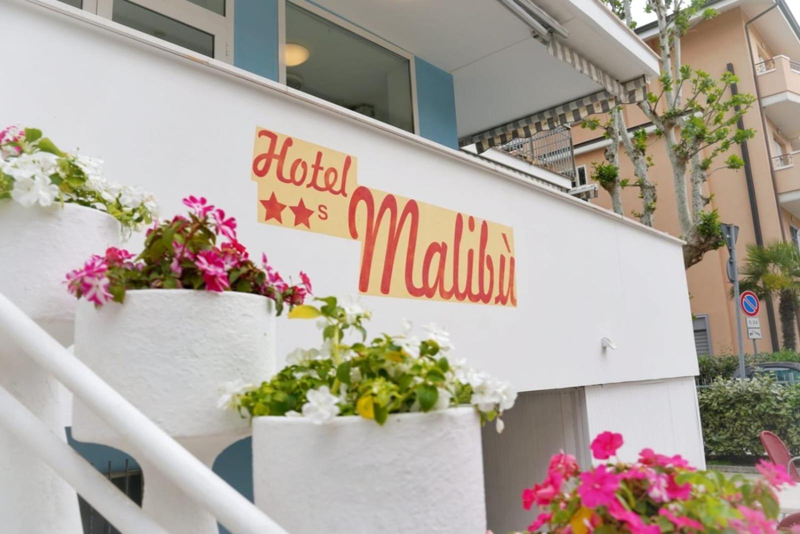 Malibu 12/51