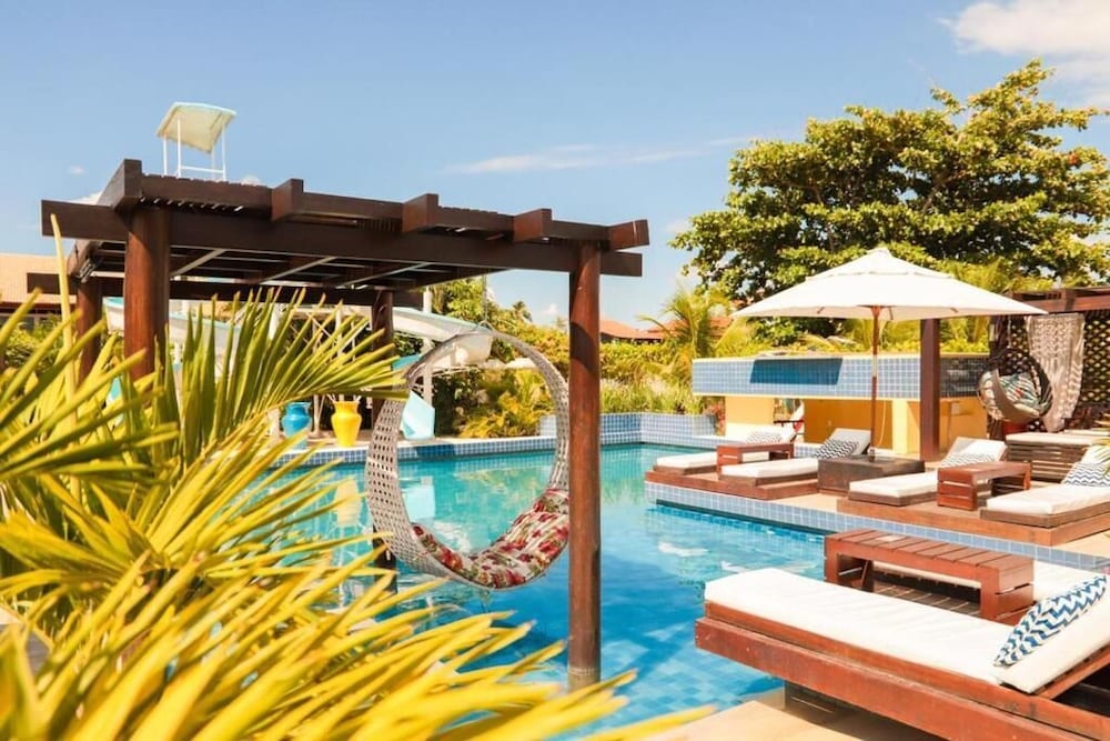 Aimbere Eco Resort Hotel 42/48