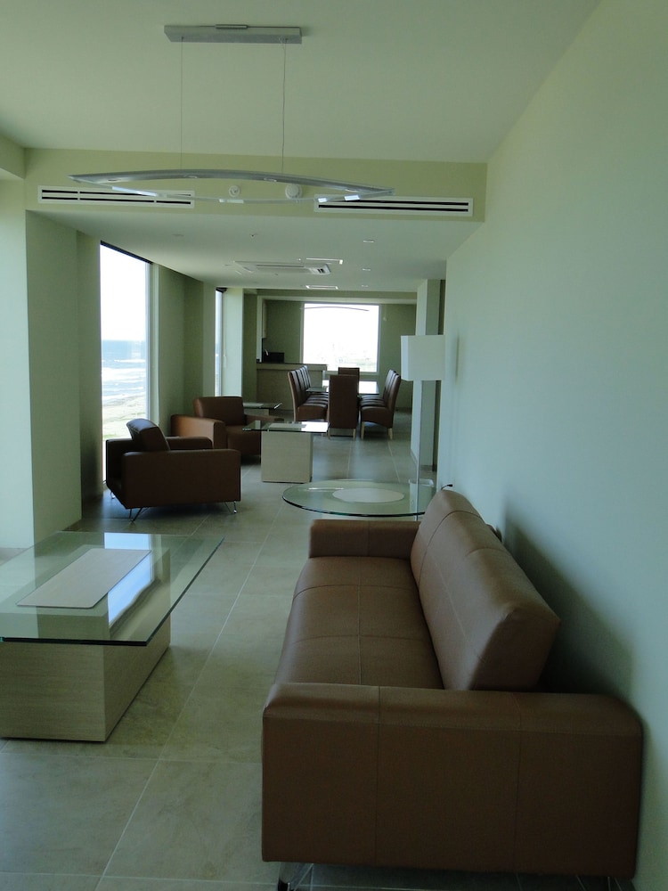 Holiday Inn Coatzacoalcos 35/52